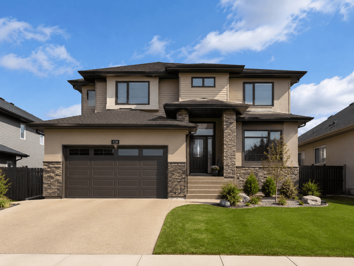 Exterior Painting project photo 14 by Best Quality Painting Ltd. in Winnipeg
