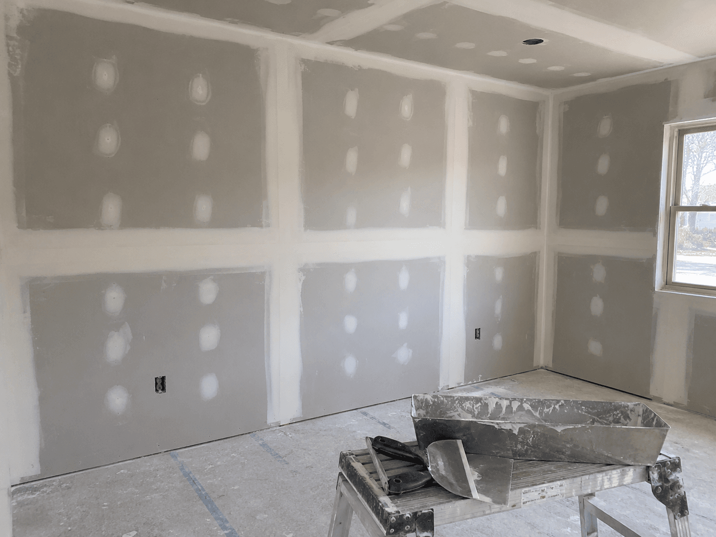 Drywall & Mudding project photo 2 by Best Quality Painting Ltd. in Winnipeg